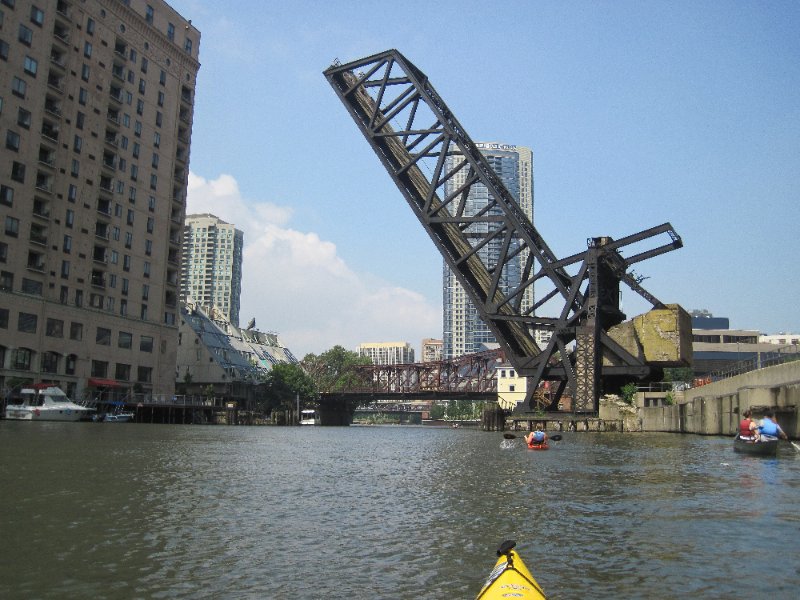 IMG_1853.jpg - Paddleing North toward Kinzie St Bridge. Kingbury Plaza (center, background)