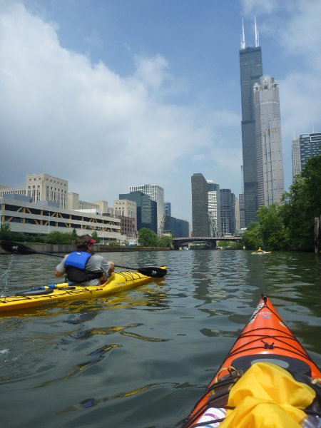 P1000942.jpg - Jack paddleing North to the Congress Parkway bridge and  Willis Tower and 311 South Wacker Drive