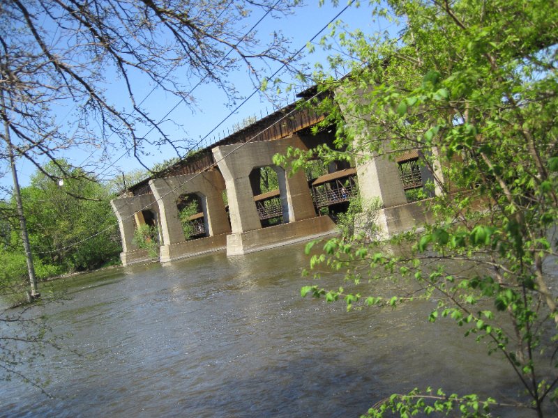 IMG_0361.jpg - Northwestern Train Track Bridge