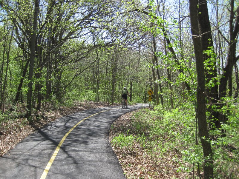 IMG_0370.jpg - Bike from Geneva to North Aurora and back, along the Fox River