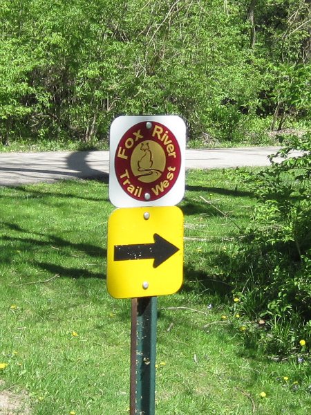 IMG_0385.jpg - Bike from Geneva to North Aurora and back, along the Fox River