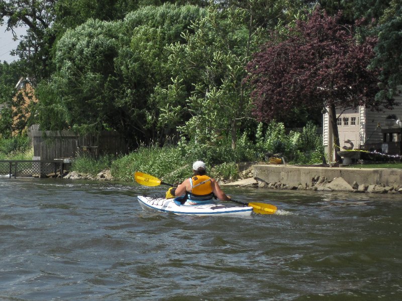 IMG_1383.jpg - Cathie -- less wave action along the bank