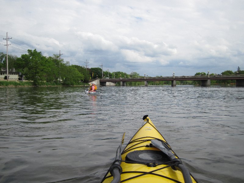 FoxRiverKayak050210-0533.jpg - Heading South toward the Prairie Street Bridge