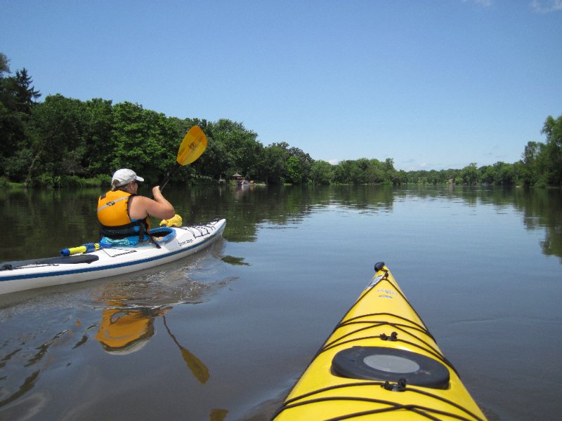 IMG_1137.jpg - Kayaking the Fox River Upstream from the Geneva Dam to Prairie Street Bridge in St Charles
