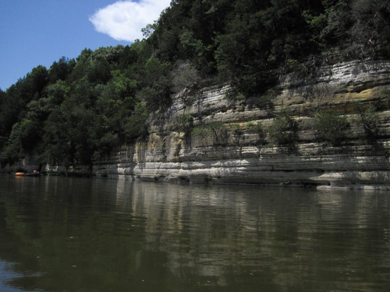 IMG_1457.jpg - St. Peters sandstone cliffs