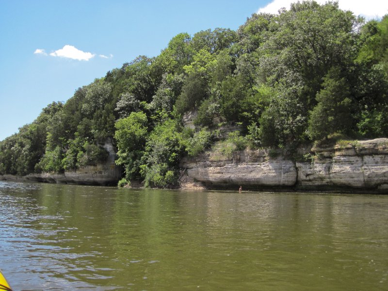 IMG_1458.jpg - St. Peters sandstone cliffs