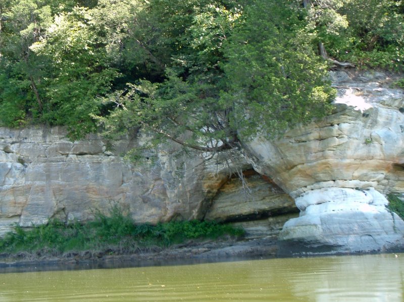 P8280011.jpg - St Peter's Sandstone