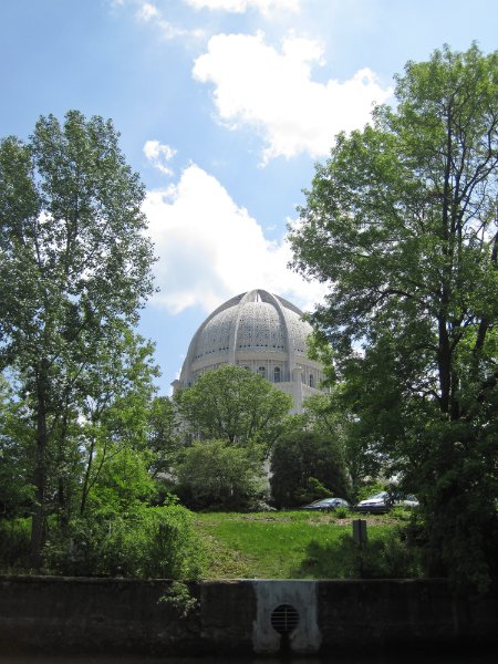 NorthShoreChannel052310-0923.jpg - The Baha'i House of Worship