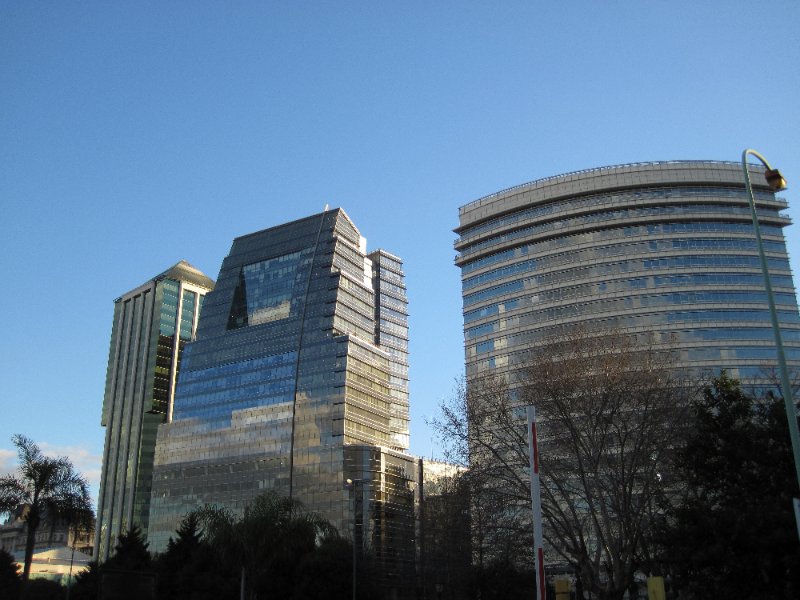 BuenosAires080210-1544.jpg - Torre Bouchard (left background), Bouchard Plaza (mid), Edificio Republica(right)