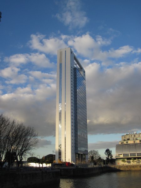BuenosAires080210-1545.jpg - Madero Office