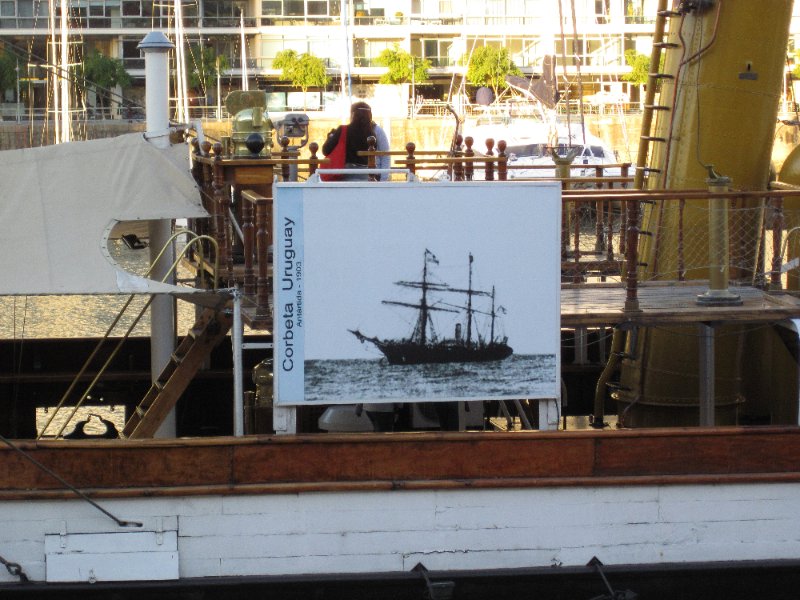 BuenosAires080210-1566.jpg - Corbeta Uruguay