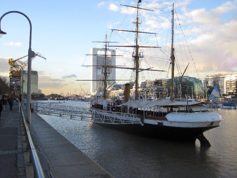 BuenosAires080210-1569.jpg - Corbeta Uruguay