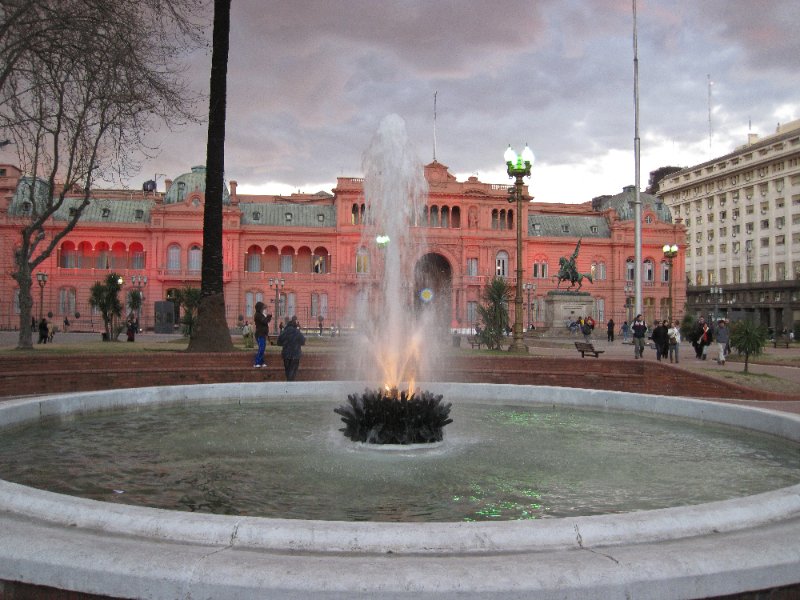 BuenosAires080210-1622.jpg - Casa Rosada