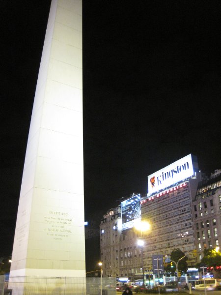 BuenosAires080210-1680.jpg - Obelisco