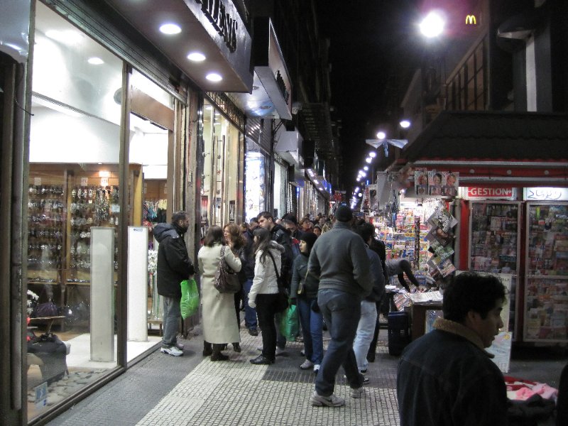 BuenosAires080210-1697nn.jpg - Calle Florida