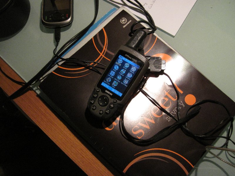 BuenosAires080210-1704.jpg - GPS 6:42:44pm 02-Aug-10 Camera 6:40:59pm 1:45