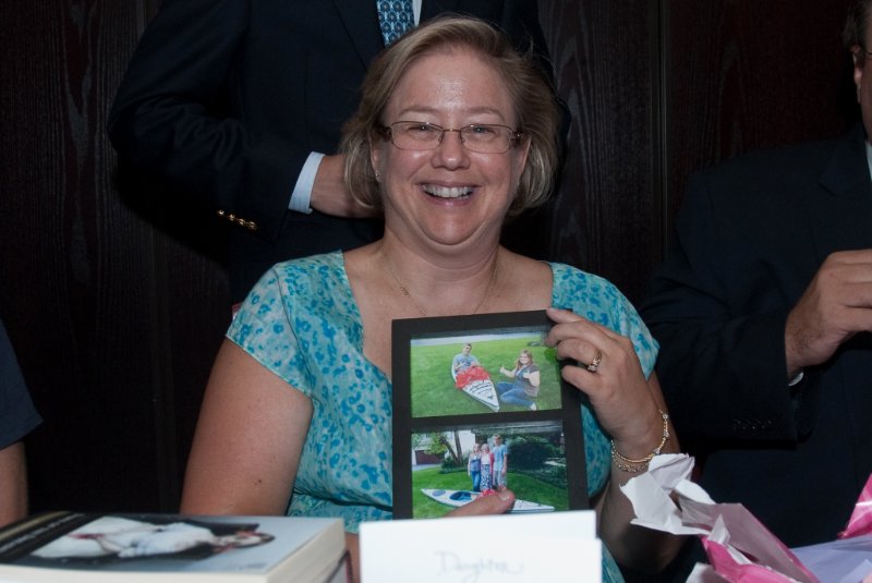 DSC_3371.jpg - Cathie's Main Birthday Present -- River Kayak