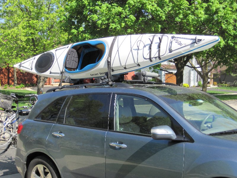 IMG_0399.jpg - Cathie got her new kayak today!