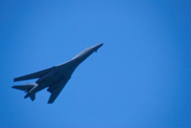ChicagoAirShow081510-4722.jpg - US Air Force B-1B Lancer Bomber