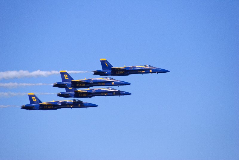 ChicagoAirShow081510-5081.jpg - US Navy Blue Angels