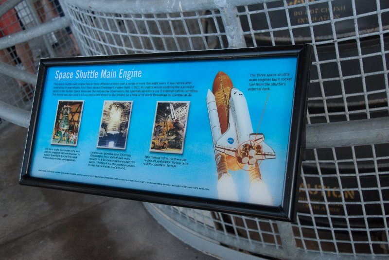 KSC110110-6422.jpg - Space Shuttle Main Engine