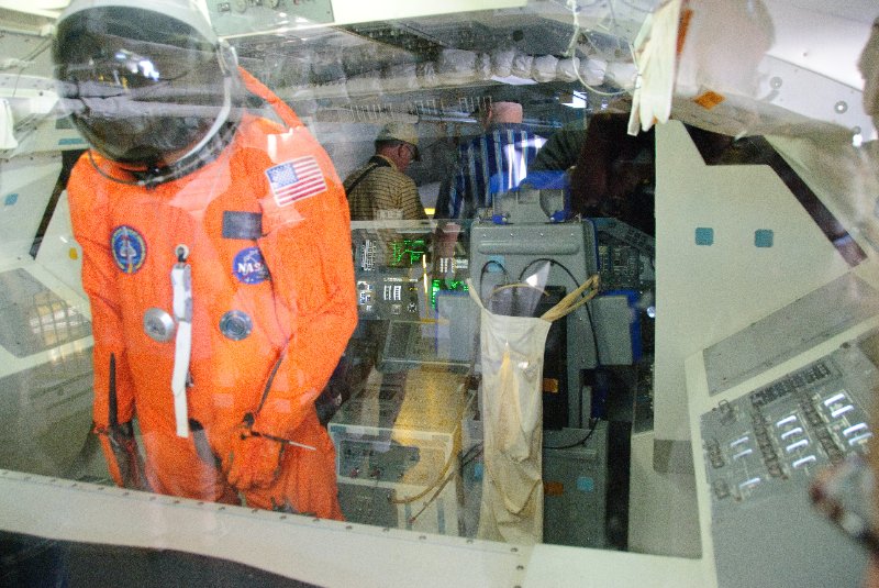 KSC110110-6597.jpg - Shuttle Explorer Exhibit, cockpit