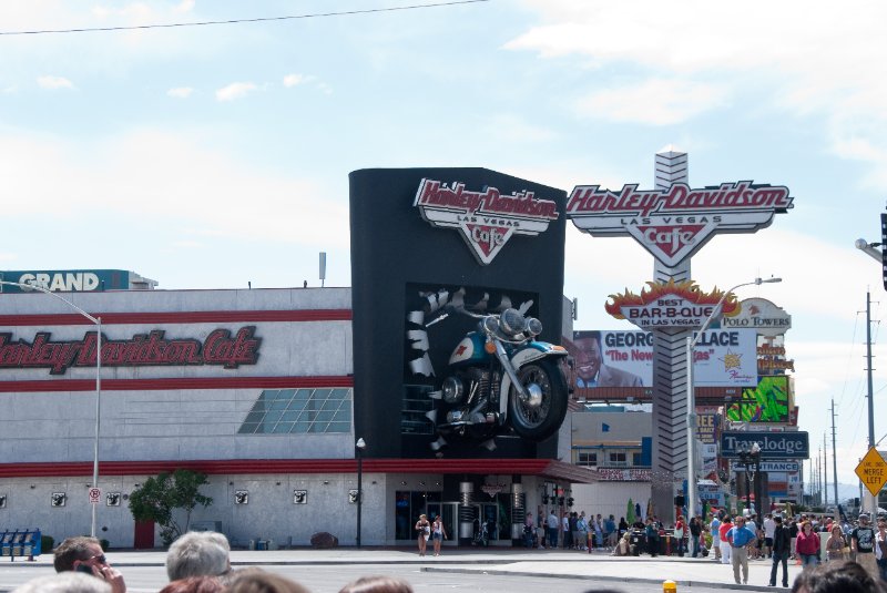 LasVegas042410-2493.jpg - Harley Davidson Las Vegas Cafe