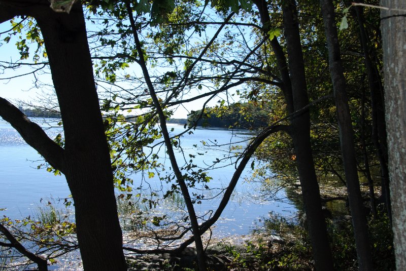 DSC_6330.jpg - Walk along the Seekonk River bank in the Swan Point Cemetery
