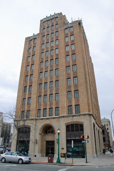 Syracuse040910-2147.jpg - Hills Building on Montgomery Street