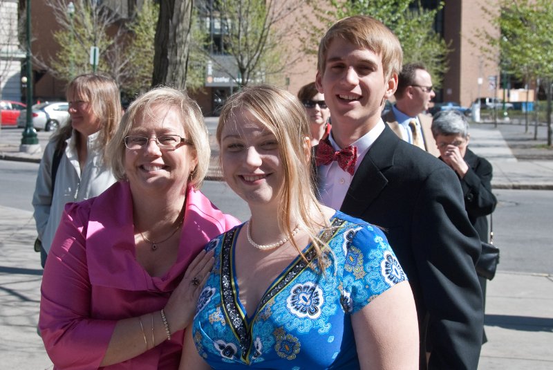 Syracuse041010-2233.jpg - Cathie, Liz, and Mike in front of the Cathedral