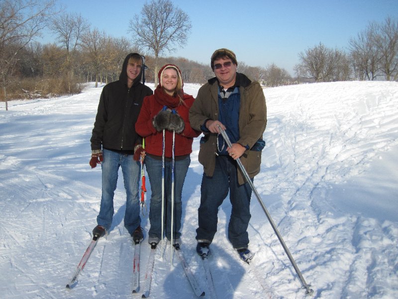 XCSkiArrowhead122910-2058.jpg - Mike, Liz, and Dad Cross Country Skiing Arrowhead Golf Course, near hole 5 tee