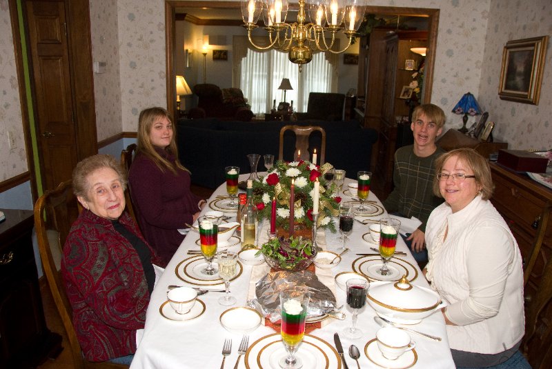 Xmas2010-7571.jpg - Christmas Day