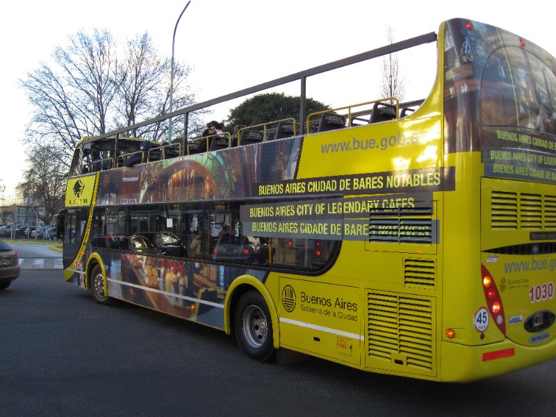 BuenosAires080210-1536.jpg - Buenos Aires City of Legendary Cafes, www.bue.gob.ar