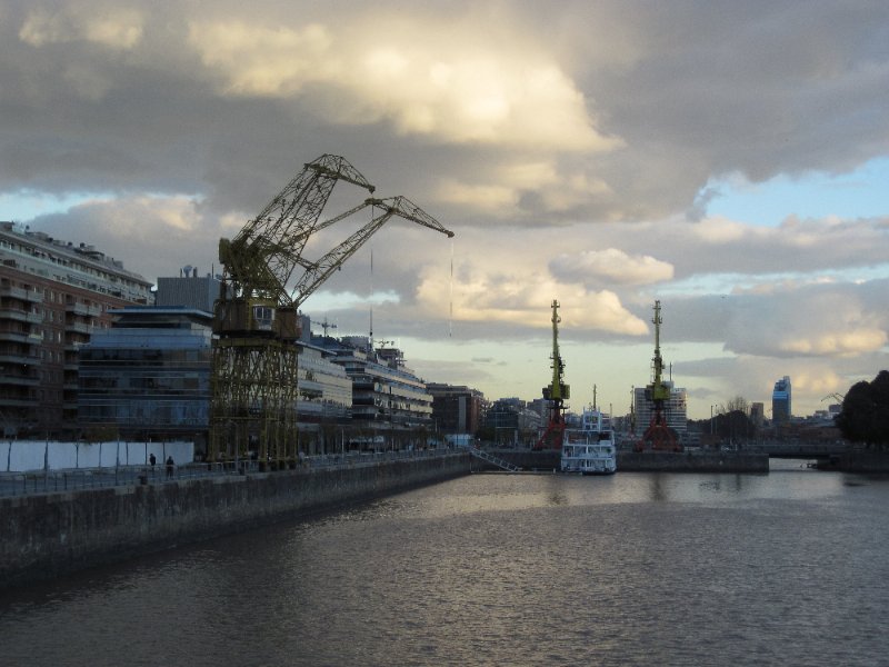 BuenosAires080210-1588.jpg - Puerto Madero, looking South