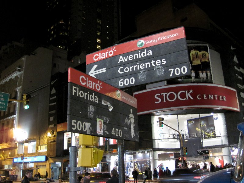 BuenosAires080210-1693nn.jpg - Avenida Corrientes at Calle Florida