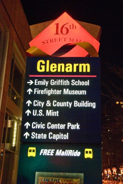 Denver041410-2396nn.jpg - 16th Street Mall at Glenarm Place