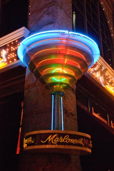 Denver041410-2400nn.jpg - Southwest corner of Masonic Building. Marlow's on 16th Street Mall at Glenarm Place