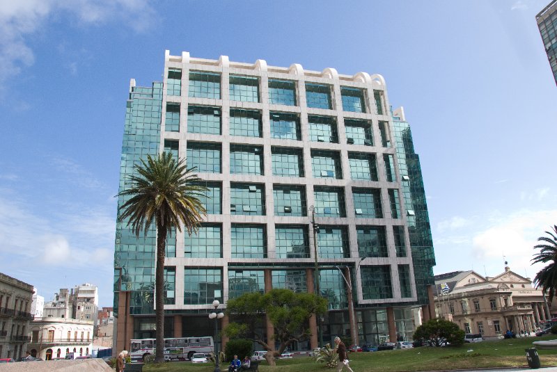 Montevideo111610-6886.jpg - Torre Ejecutiva