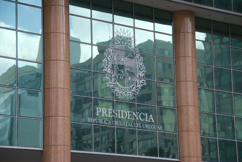 Montevideo111610-6904.jpg - Torre Ejecutiva