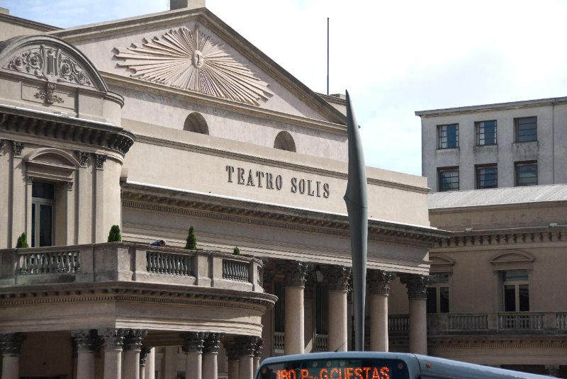 Montevideo111610-6914.jpg - Teatro Solis