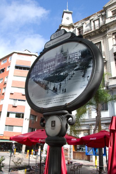 Montevideo111610-6919.jpg - Plaza Constitucion / Plaza Matriz