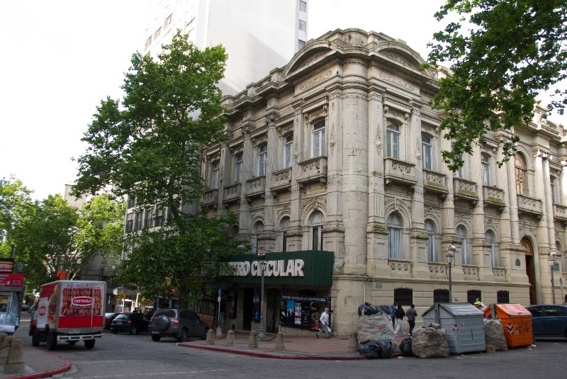 Montevideo111610-6994.jpg - Teatro Circular de Montevideo