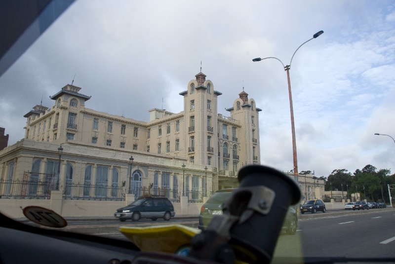 Montevideo111610-7001.jpg - Secretaría del Mercosur (South American trade organization) on Rambla Republica Argentina