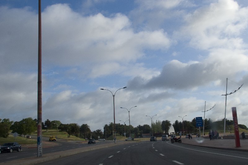 Montevideo111610-7004.jpg - View of Playa Ramírez Beach from taxi heading South on the Rambla Republica Argentina