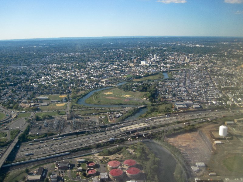 IMG_1979.jpg - New Jersey Turnpike, Elizabeth River