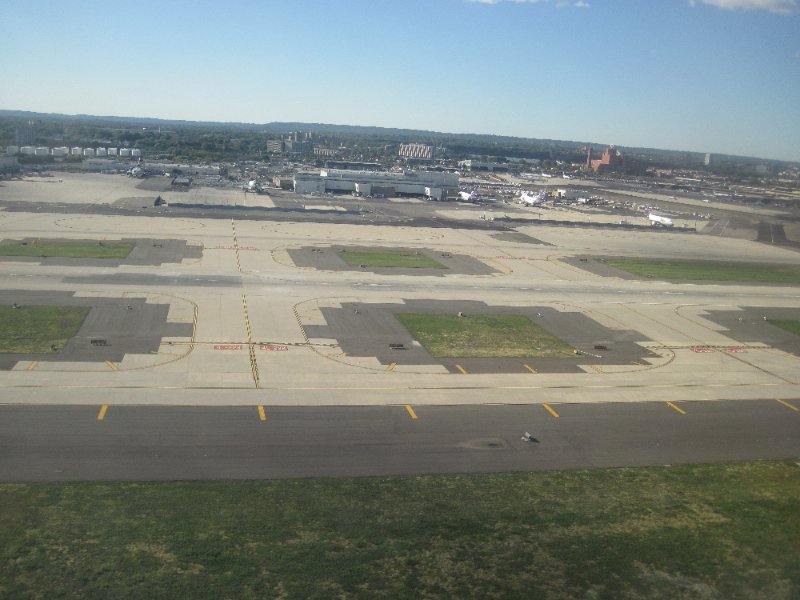 IMG_1981.jpg - Newark Airport