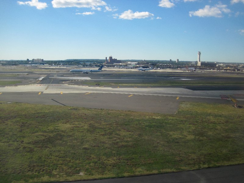 IMG_1982.jpg - Newark Airport