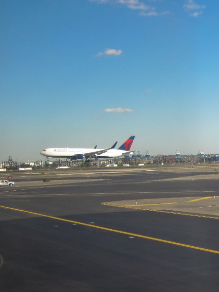 IMG_1984.jpg - Newark Airport
