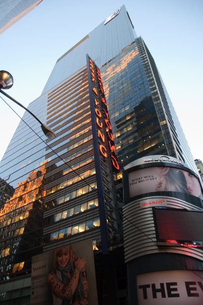 DSC_5827.jpg - Ernst & Young Tower / 5 Times Square