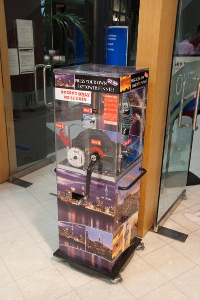 DSC_6143.jpg - Sky Tower Penny Smasher